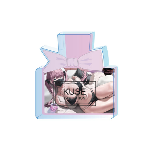 EmST くせ個展「私にだけ優しいギャル家庭教師」香水型アクリルブロックC