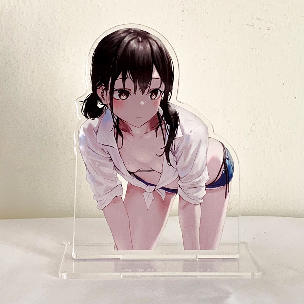 EmST jonsun個展「あと二日」 ダイカットアクリルブロックC「今年のトレンドはおさげの子」