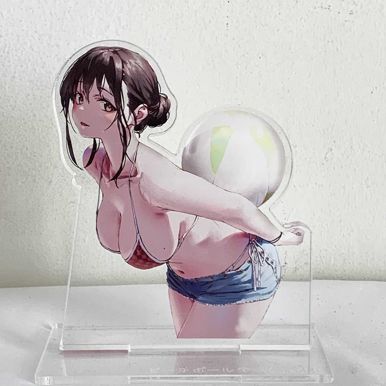 EmST jonsun個展「あと二日」 ダイカットアクリルブロックA「ビーチボールで遊びたい子」